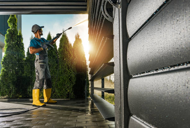 Best Roof Power Washing Services  in South Russell, OH